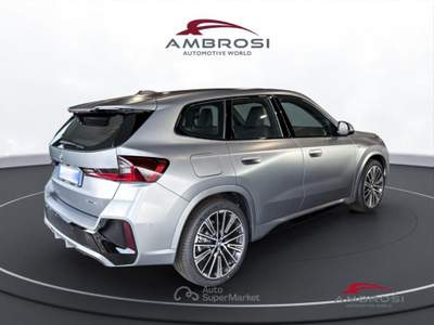 BMW iX1 M sport Premium package Grigio usata Corciano