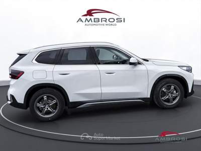 BMW iX1 eDrive20-Special Edition Xline Premium Package Bianco usata Corciano