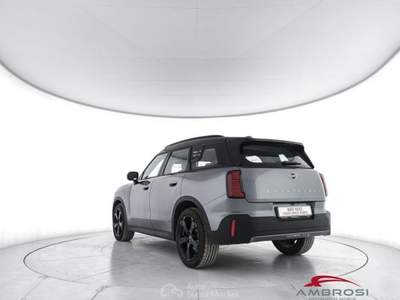 MINI Countryman Cooper D  2.0 48V D Classic auto Grigio usata Corciano