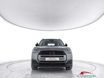 MINI Countryman Cooper D  2.0 48V D Classic auto Verde usata Corciano
