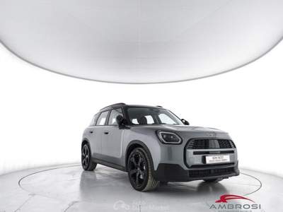 MINI Countryman Cooper D  2.0 48V D Classic auto Verde usata Corciano