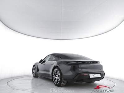 Porsche Taycan 4S Performance Battery Plus 5p.ti 489CV Grigio usata Corciano