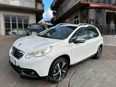 Peugeot 2008 2008 BlueHDi 100 Black Matt Bianco usata SANTA MARIA NUOVA