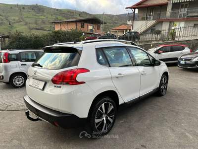 Peugeot 2008 2008 BlueHDi 100 Black Matt Bianco usata SANTA MARIA NUOVA