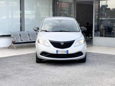 Lancia Ypsilon GPL 69 CV E6 Neo - 2019 Grigio usata Roma