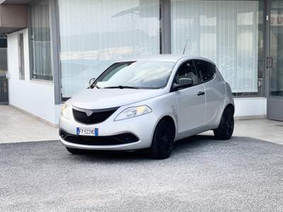 Lancia Ypsilon GPL 69 CV E6 Neo - 2019 Grigio usata Roma