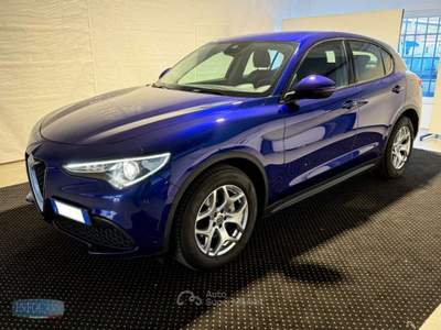 Alfa Romeo Stelvio 2.2 Turbodiesel 190 CV AT8 Q4 Business - Blu/Azzurro usata Este