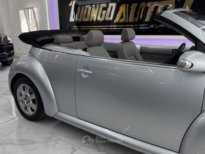 Volkswagen New Beetle Cabrio Grigio usata Qualiano