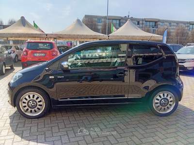 Volkswagen up! up! 3p 1.0 Highline black 75 cv Nero usata Carignano