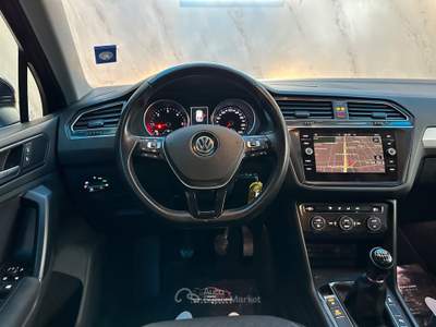 Volkswagen Tiguan SCR Business BlueMotion Technology Blu/Azzurro usata Prato