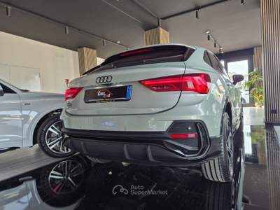 Audi Q3 SPB 35 TDI S tronic Identity Black Grigio usata Marano di Napoli