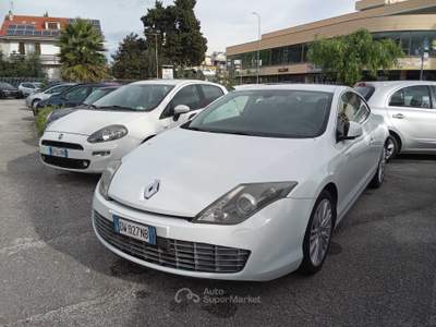 Renault Laguna RENAULT LAGUNA COUPE’ 2,0 DCI 180 CV INTENS 4CONTROL 5P Bianco usata Giulianova