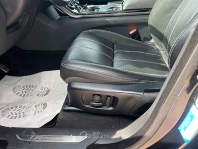 Land Rover Range Rover Velar UNICO PROPRIETARIO Nero usata Sabaudia