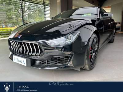 Maserati Ghibli 2.0 mhev 330cv auto Nero usata Venaria Reale