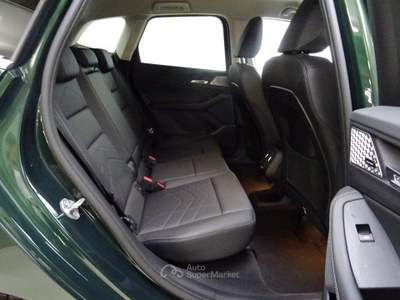 BMW Serie 2 Active Tourer 223d d 48V xDrive Active Tourer Luxury Verde usata Lurate Caccivio