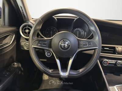 Alfa Romeo Giulia  2.2 t super 150cv auto Blu/Azzurro usata Firenze