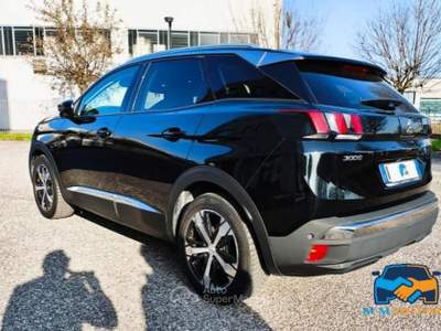 Peugeot 3008 3008 1.5 bluehdi Allure s&amp;s 130cv eat8 Nero usata Porto Mantovano