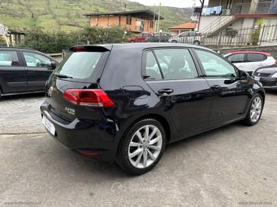 Volkswagen Golf Golf 2.0 TDI 5p. Highline BMT Nero usata SANTA MARIA NUOVA