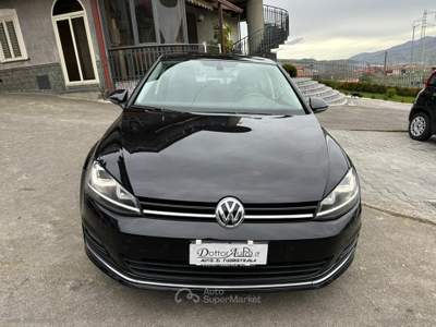Volkswagen Golf Golf 2.0 TDI 5p. Highline BMT Nero usata SANTA MARIA NUOVA