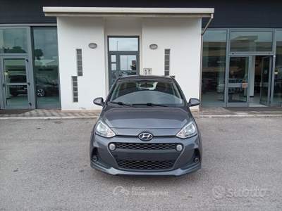 Hyundai i10 1,0 GPL 70 CV LOGIN 5P usata Giulianova