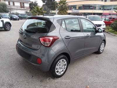 Hyundai i10 1,0 GPL 70 CV LOGIN 5P usata Giulianova