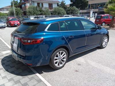 Renault Mégane MEGANE SW 1,5 DCI 110 CV INTENS 5P usata Giulianova
