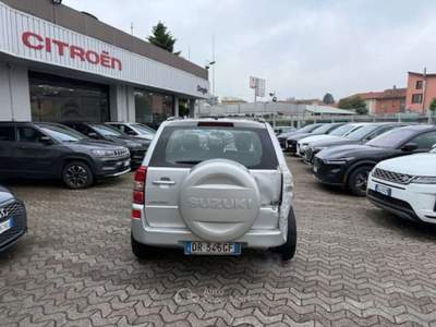 Suzuki Grand Vitara 2.0 16V 5 porte Argento usata Sesto San Giovanni