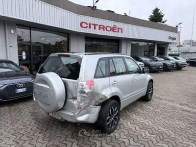 Suzuki Grand Vitara 2.0 16V 5 porte Argento usata Sesto San Giovanni