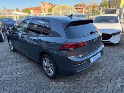 Volkswagen Golf 1.5 eTSI 130 CV EVO ACT DSG Life Grigio usata Sesto San Giovanni