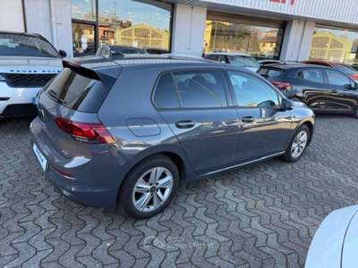Volkswagen Golf 1.5 eTSI 130 CV EVO ACT DSG Life Grigio usata Sesto San Giovanni