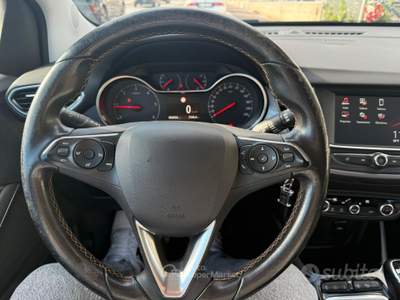 Opel Crossland X 1,5 CDTI 102 CV S&S ULTIMATE 5P usata Giulianova