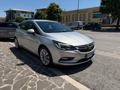 Opel Astra 1,6 CDTI 110 CV INNOVATION S&S 5P usata Giulianova