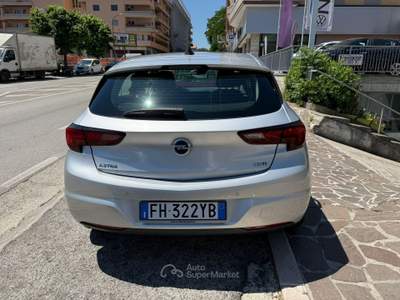 Opel Astra 1,6 CDTI 110 CV INNOVATION S&S 5P usata Giulianova
