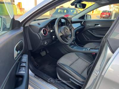 Mercedes-Benz CLA SHOOTING BRAKE Automatic Premium Argento usata Vedelago