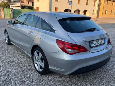 Mercedes-Benz CLA SHOOTING BRAKE Automatic Premium Argento usata Vedelago