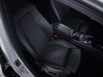 Mercedes-Benz Classe B MERCEDES-BENZ Classe B 200d Executive Argento usata Faenza