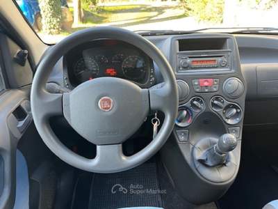 Fiat Panda 1.2 Benzina Neopatentati Blu/Azzurro usata ROSà