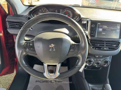 Peugeot 208 208 I 2015 5p 1.2 puretech Active 82cv Rosso usata Castel Gandolfo