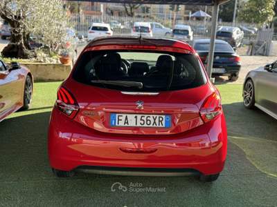 Peugeot 208 208 I 2015 5p 1.2 puretech Active 82cv Rosso usata Castel Gandolfo