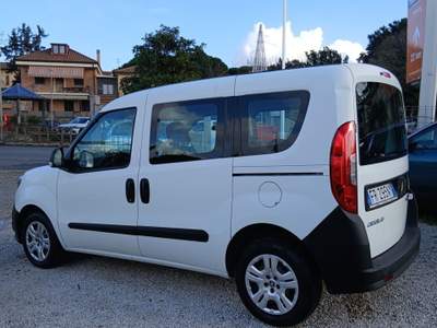 Fiat Doblò Doblo 5 posti autocarro 1.3 MJT PC Combi N1 SX Bianco usata Castel Gandolfo