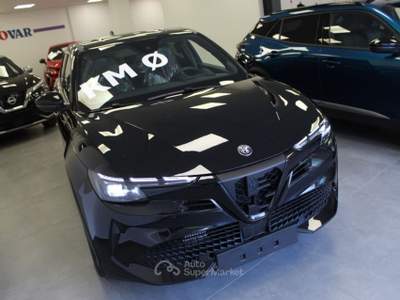 Alfa Romeo Junior 1.2 145 CV Hybrid eDCT6 Speciale-KM0 Nero usata Trapani