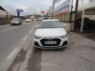 Audi A1 citycarver 25 TFSI Grigio usata Quarto