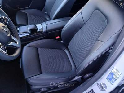 Mercedes-Benz Classe A Mercedes-Benz A 180 A 180 d Business auto PROMO FINANZIAMENTO Bianco usata SAN MARTINO VALLE CAUDINA