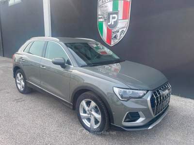 Audi Q3 35 2.0 tdi Business Advanced s-tronic Grigio usata Vedelago
