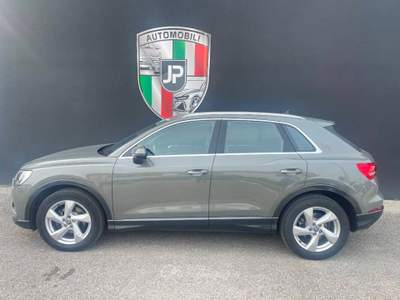 Audi Q3 35 2.0 tdi Business Advanced s-tronic Grigio usata Vedelago