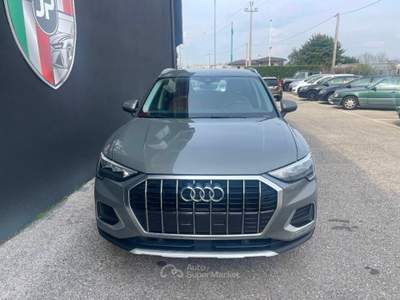 Audi Q3 35 2.0 tdi Business Advanced s-tronic Grigio usata Vedelago