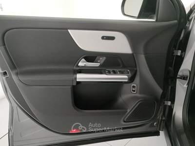 Mercedes-Benz GLA Gla 200 d progressive advanced auto Grigio usata Livorno