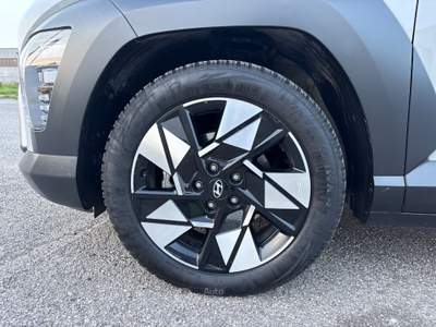 Hyundai Kona  - kona 1.6 gdi hev x line 2wd 141cv dct Grigio usata Rovigo