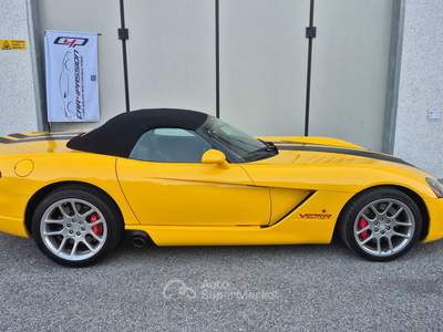 Dodge Viper Ottime condizioni - V10 - 1 di 137 prodotte Giallo usata Treviso