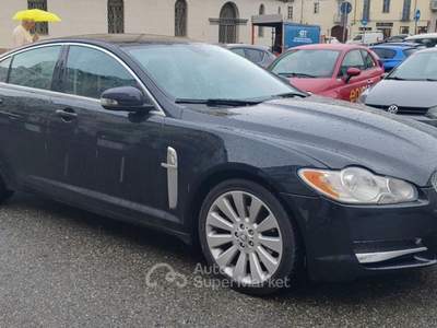 Jaguar XF 2.7D V6 Luxury Nero usata Torino
